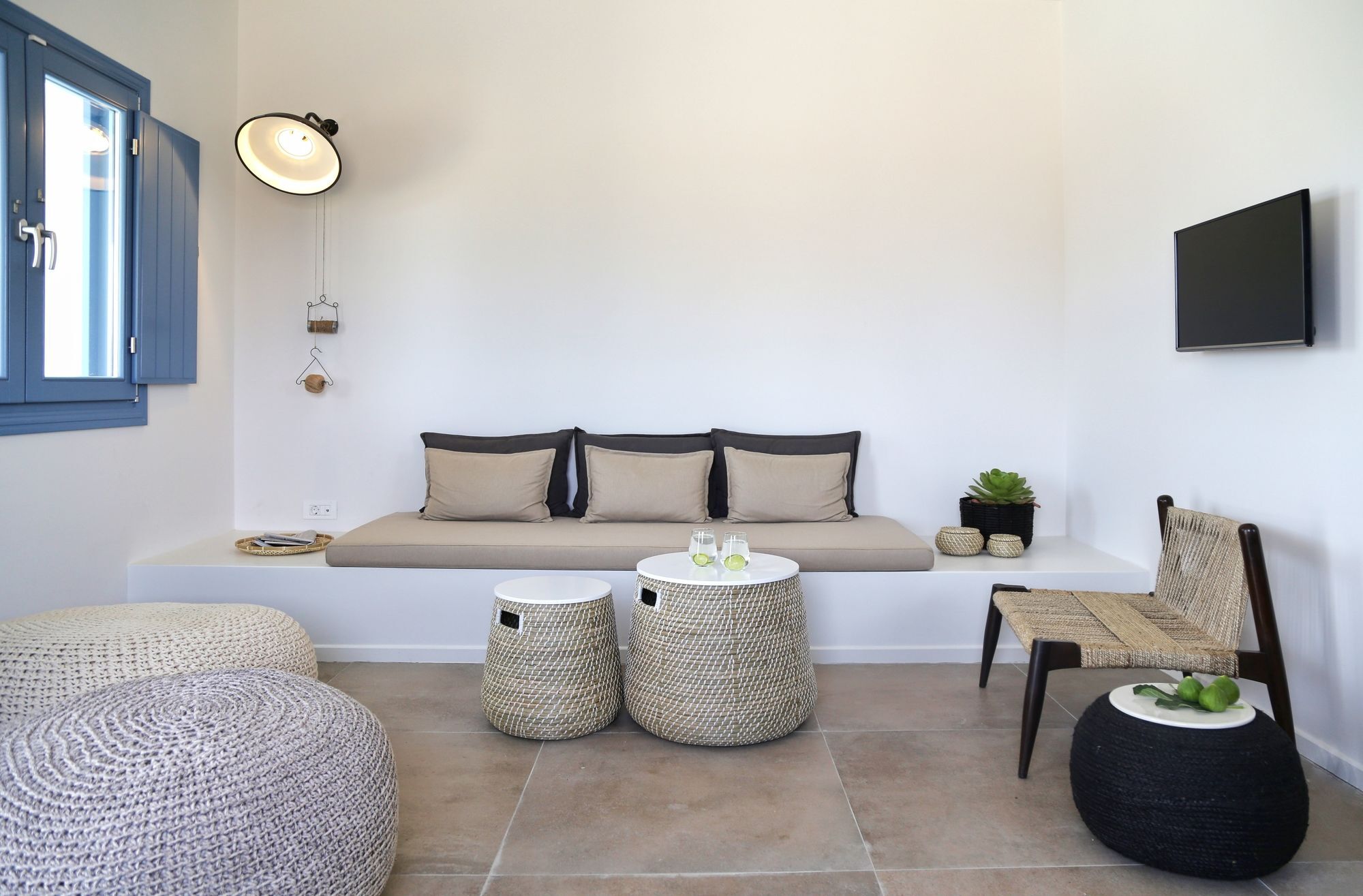 Villa Vino Santorini